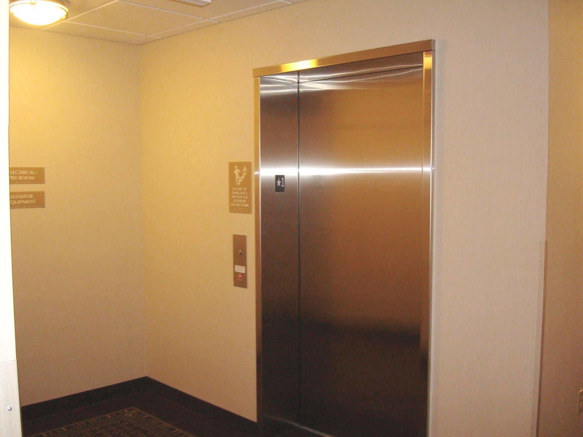 Candlewood Suites Pittsburgh-Cranberry By Ihg Cranberry Township Esterno foto
